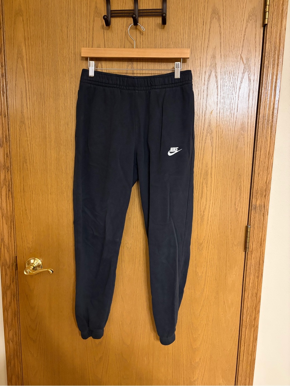 nike joggers
